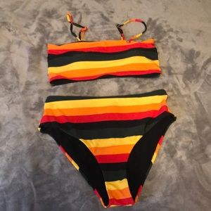 Reversible and good material.